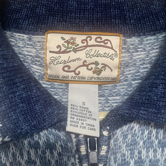 Vintage Heirloom Collectibles Winter Snow Flake Knit embellished sweater Small - Picture 3 of 12